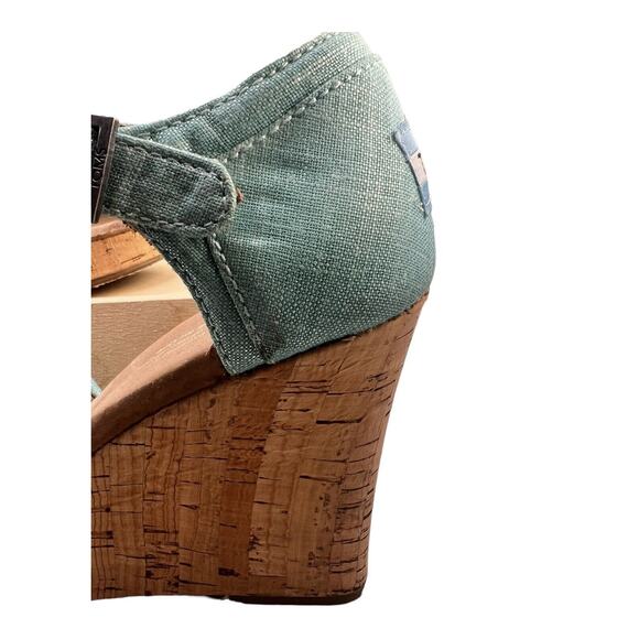 Toms Platform Wedge Turquoise Iridescent Cork Wedge Sandals shoes sz 8.5W - Picture 8 of 9